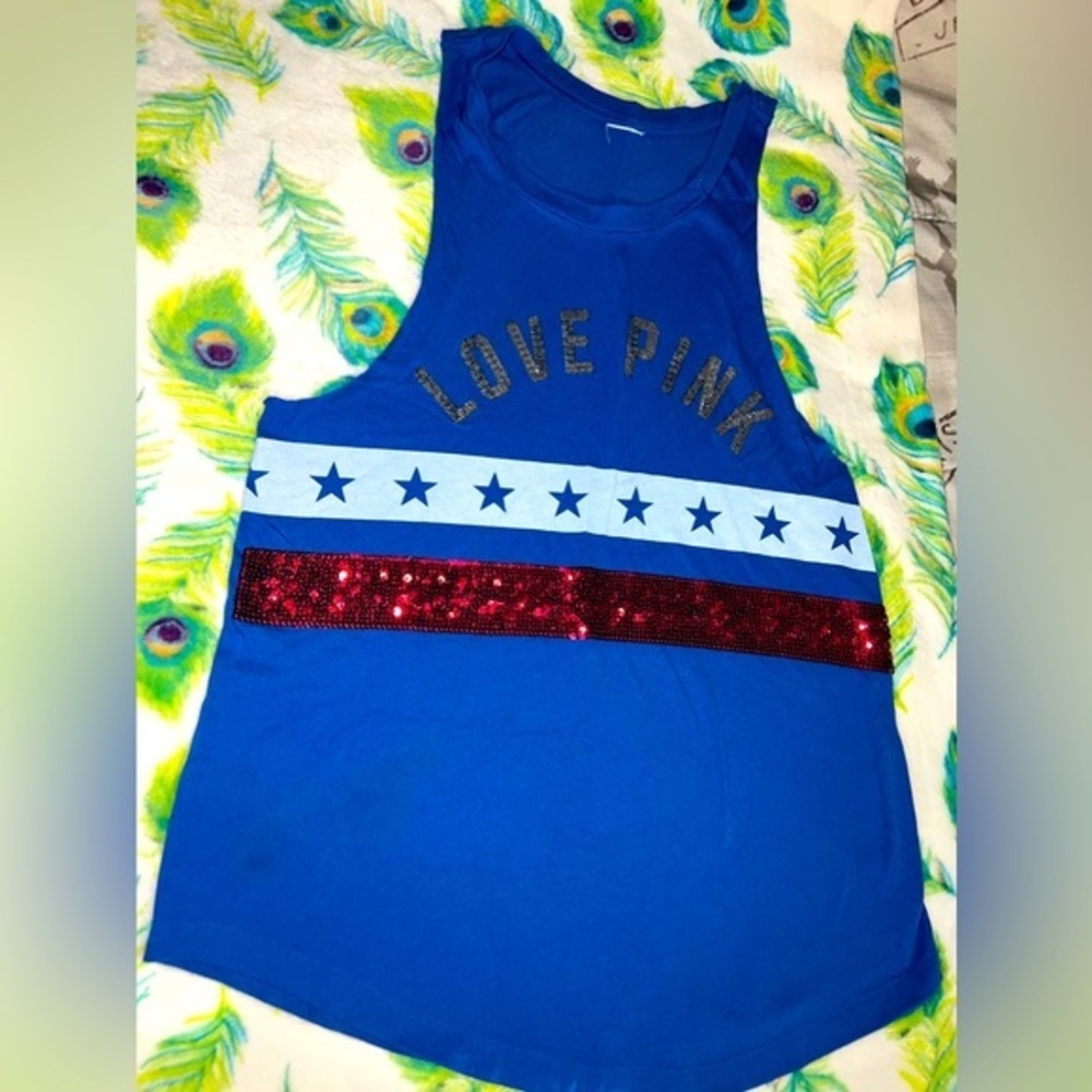 Victoria‎ Secret tank top
